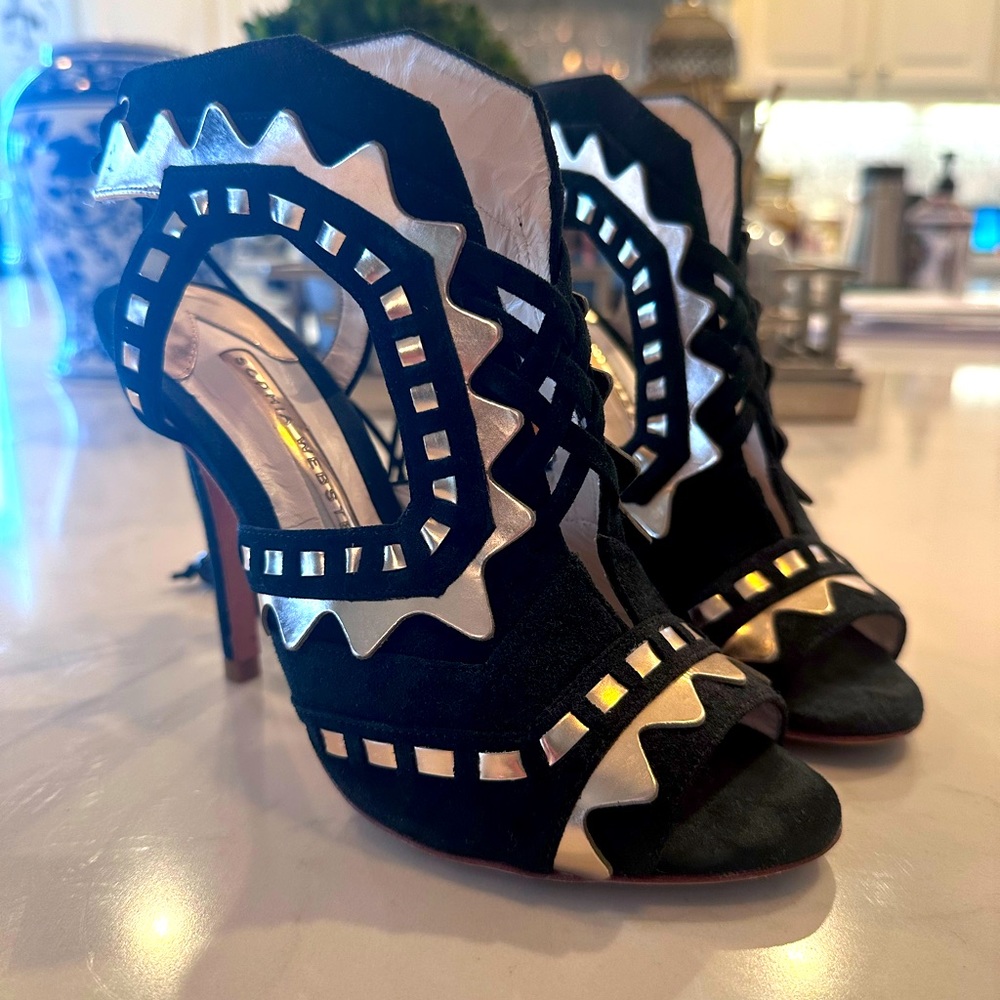Sophia Webster bootie heel pump size 35
